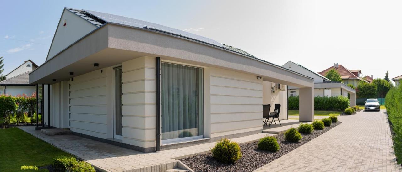 Twins Apartman Hévíz Heviz Exterior foto