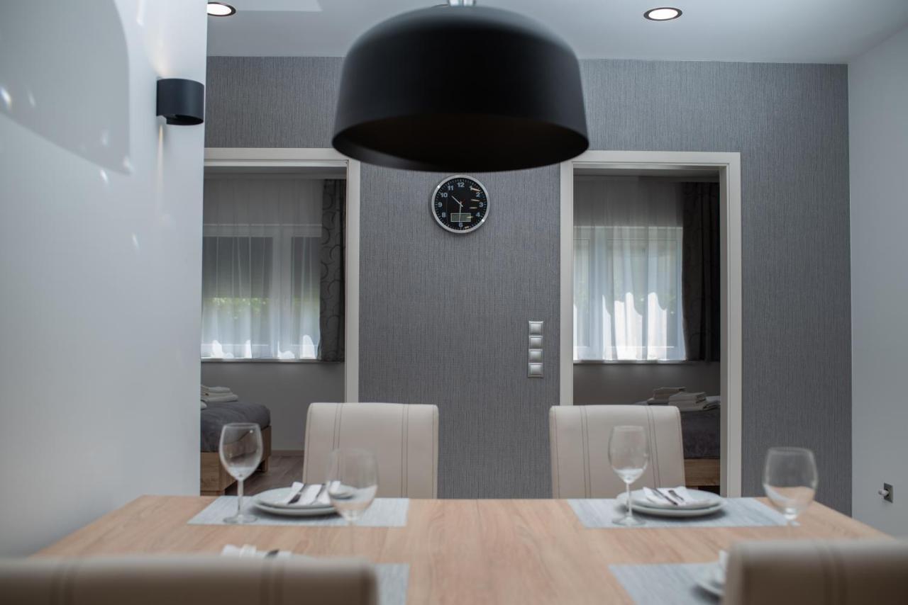 Twins Apartman Hévíz Heviz Exterior foto