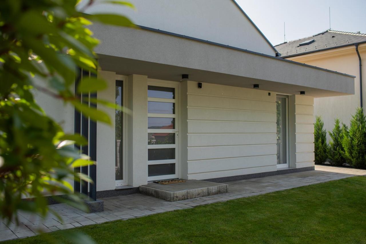 Twins Apartman Hévíz Heviz Exterior foto