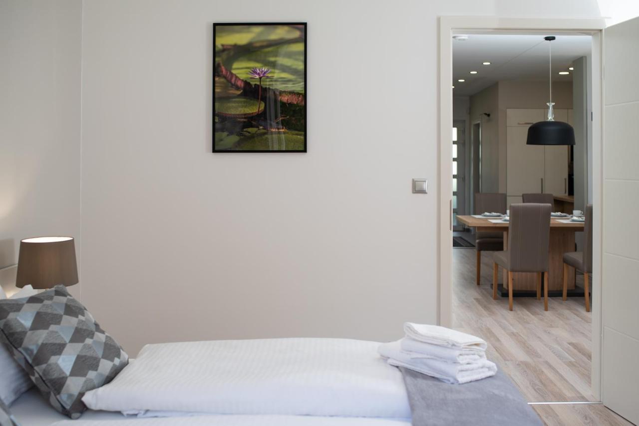Twins Apartman Hévíz Heviz Exterior foto